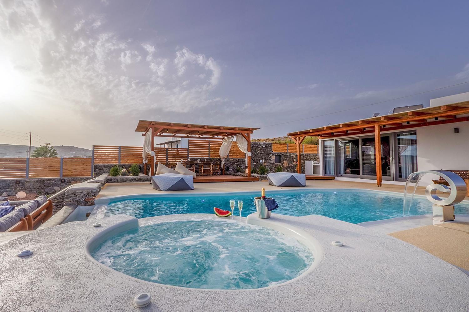 Osmio Luxury Residence Adamantas  Bagian luar foto