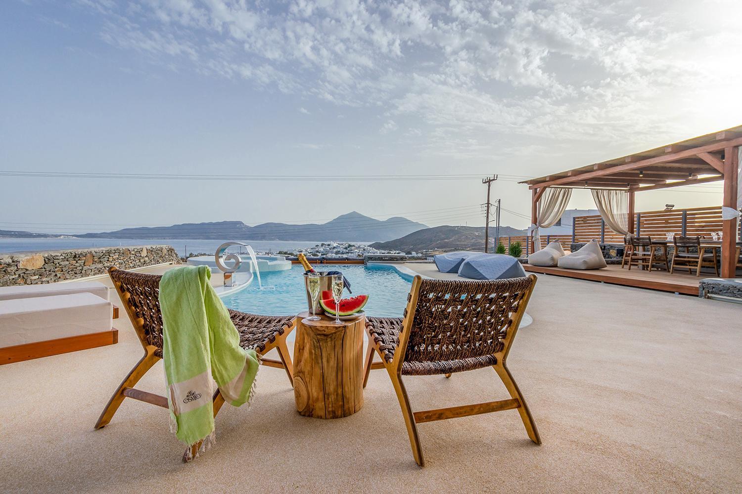 Osmio Luxury Residence Adamantas  Bagian luar foto