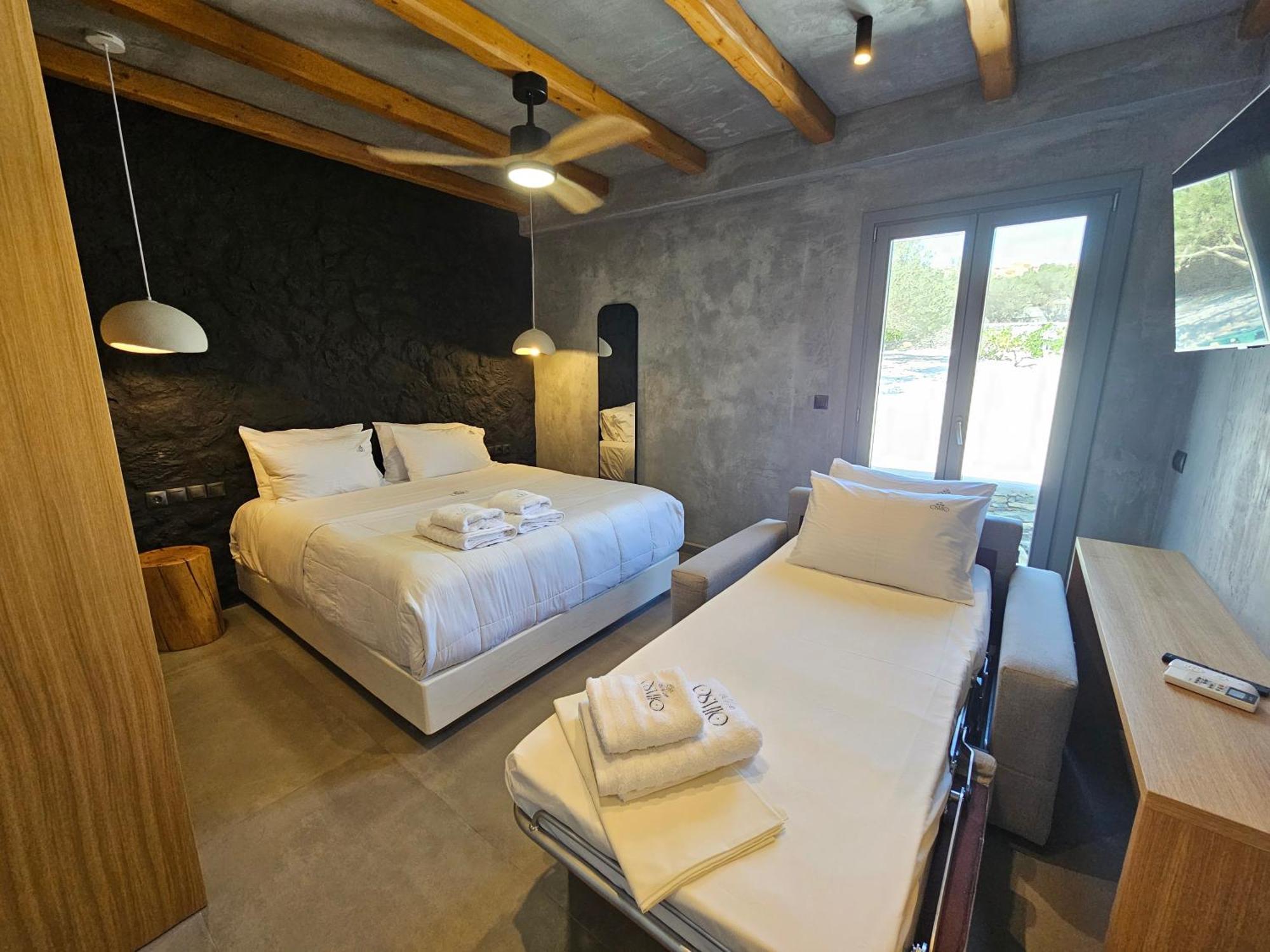 Osmio Luxury Residence Adamantas  Bagian luar foto